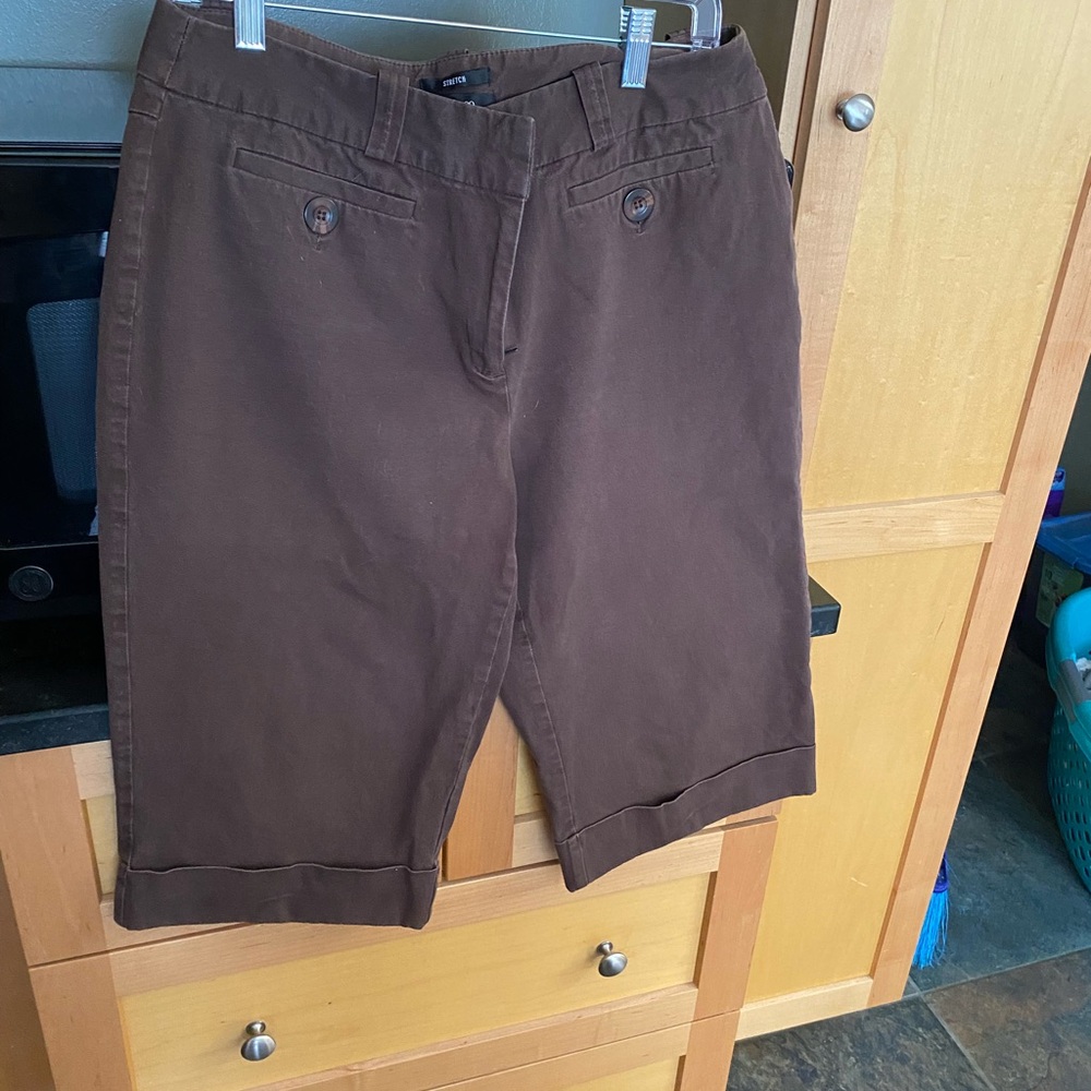 Style & Co. brown, Bermuda stretch shorts, size 14